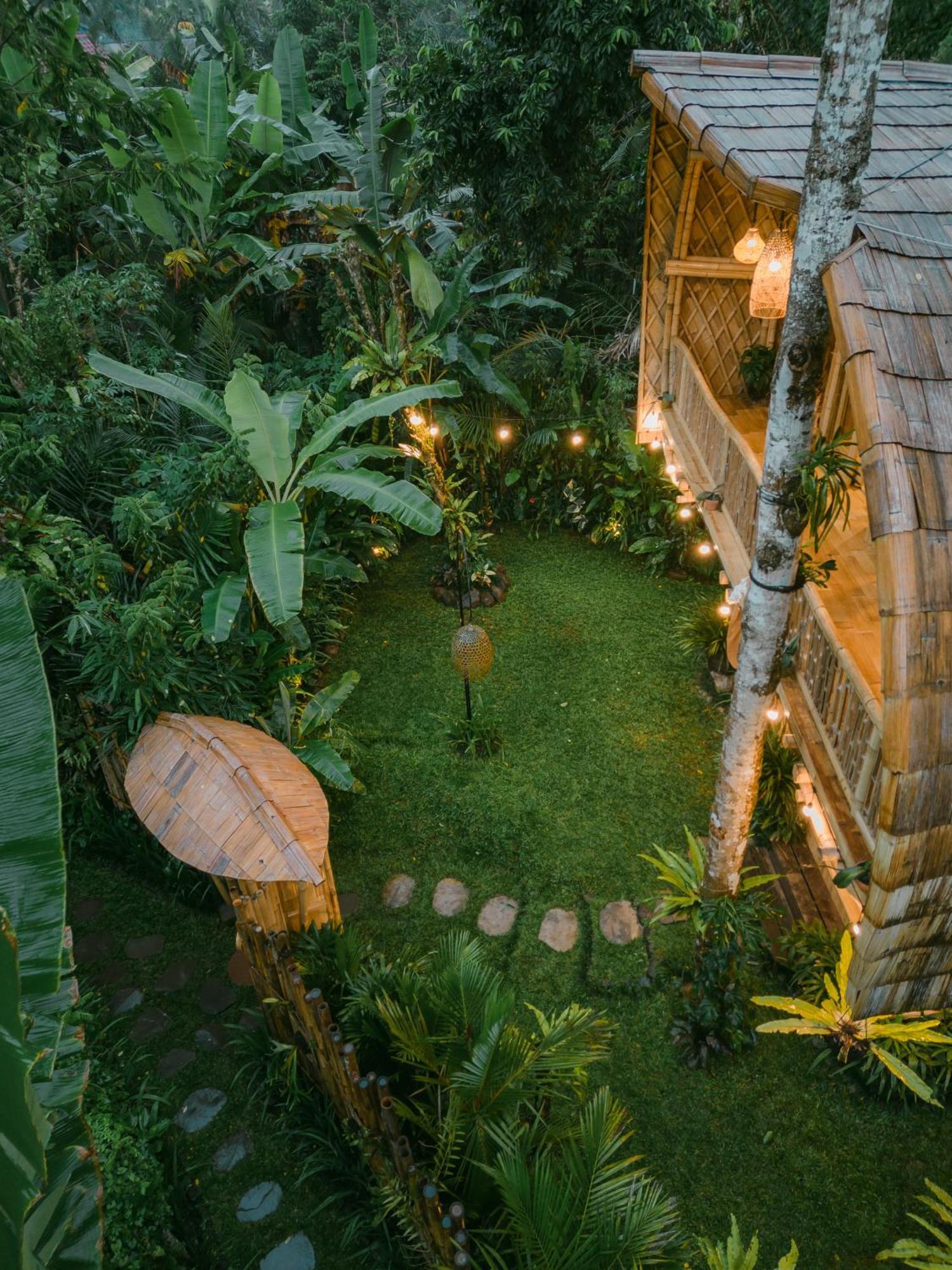 Alamvaya Bali Bamboo House Villa ซิเดอมัน ภายนอก รูปภาพ