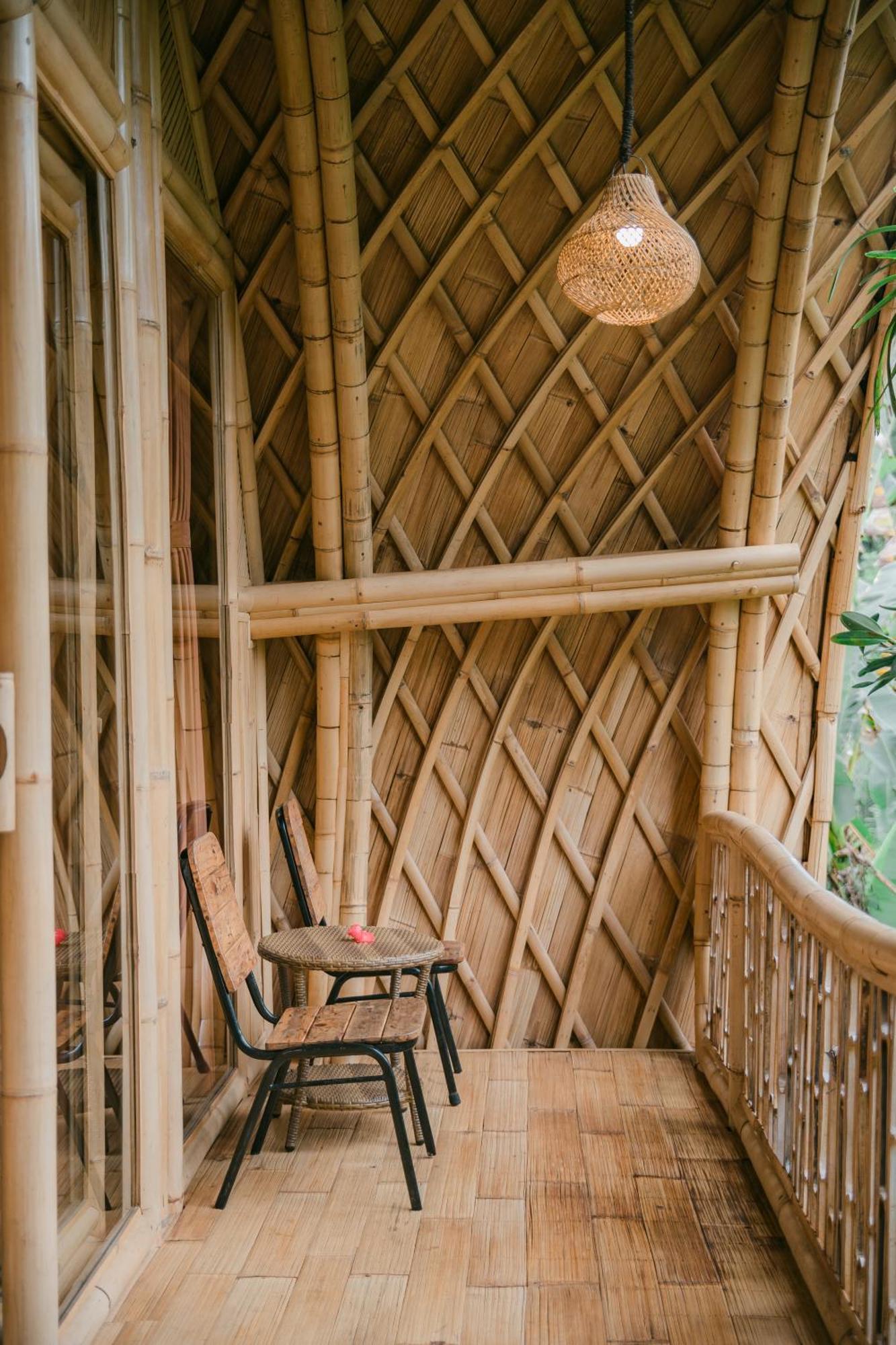 Alamvaya Bali Bamboo House Villa ซิเดอมัน ภายนอก รูปภาพ