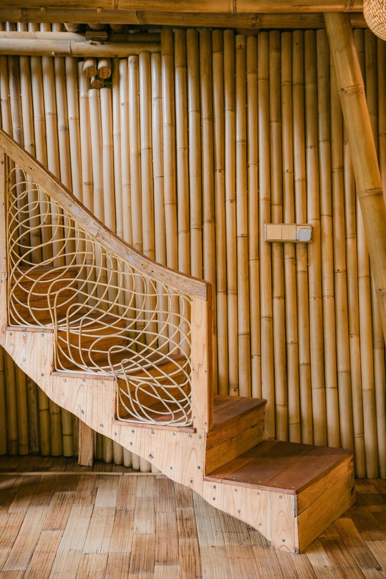 Alamvaya Bali Bamboo House Villa ซิเดอมัน ภายนอก รูปภาพ