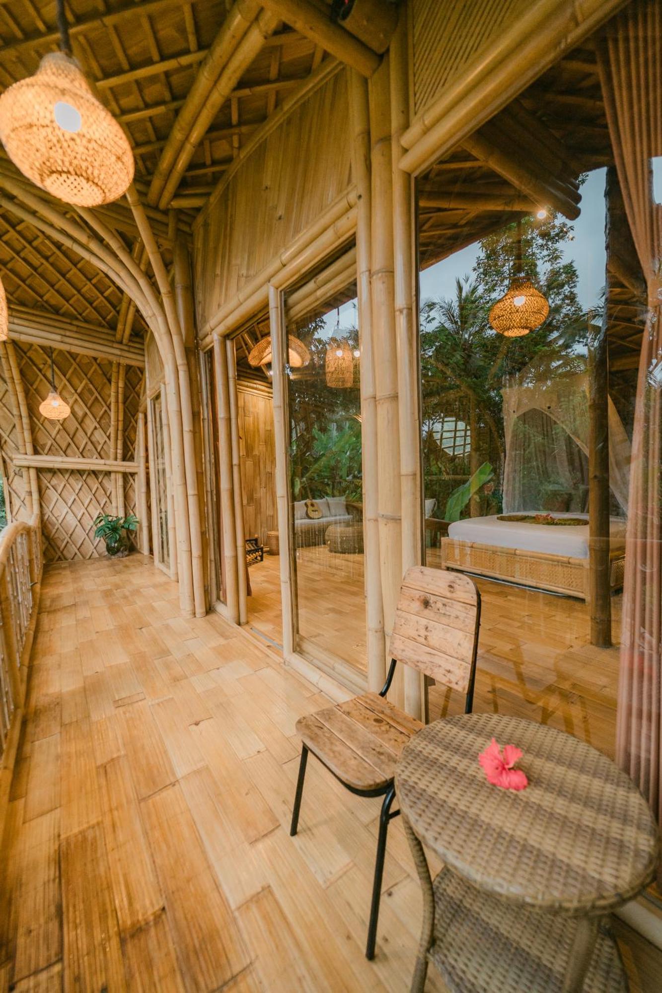 Alamvaya Bali Bamboo House Villa ซิเดอมัน ภายนอก รูปภาพ