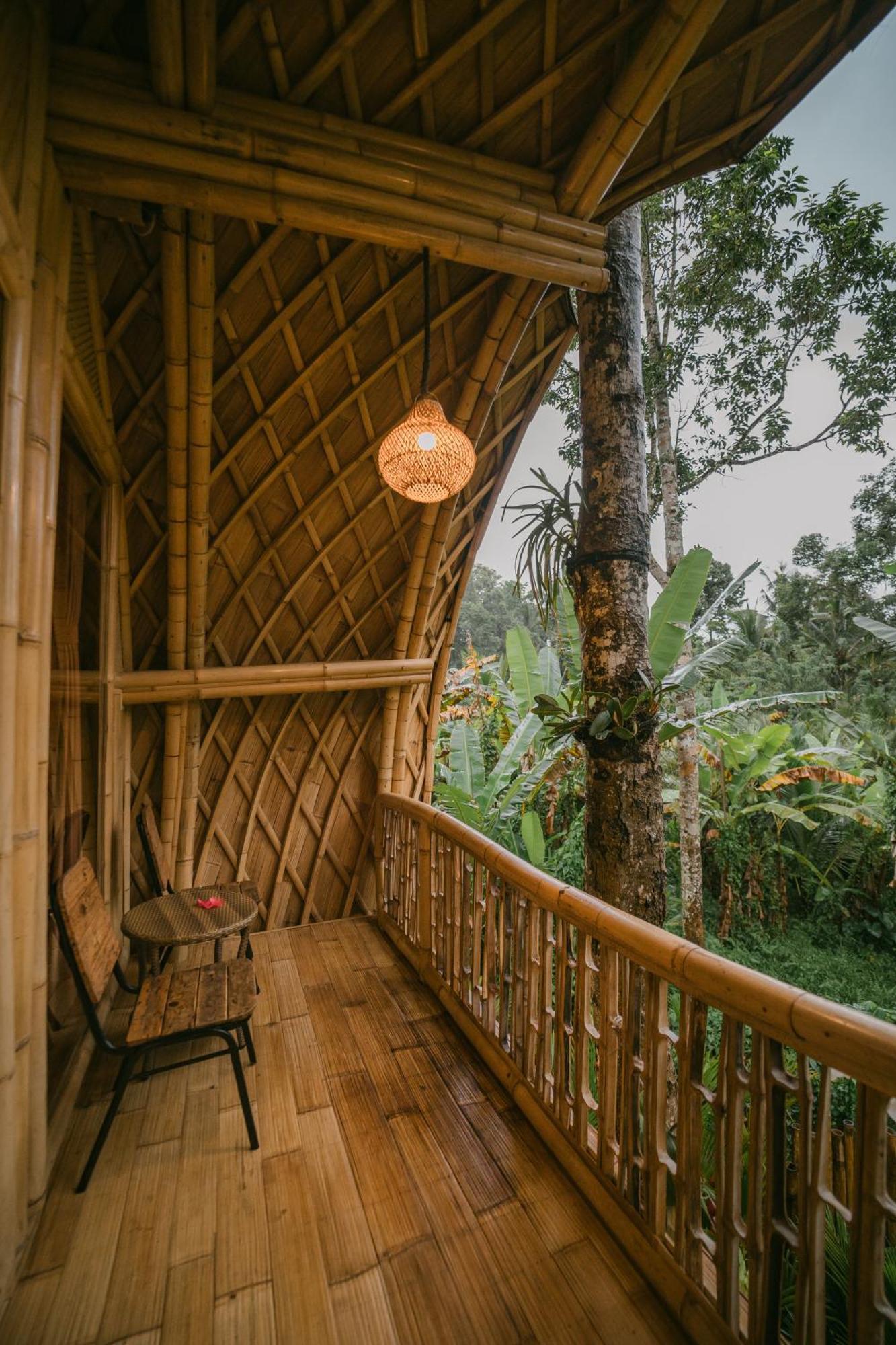 Alamvaya Bali Bamboo House Villa ซิเดอมัน ภายนอก รูปภาพ