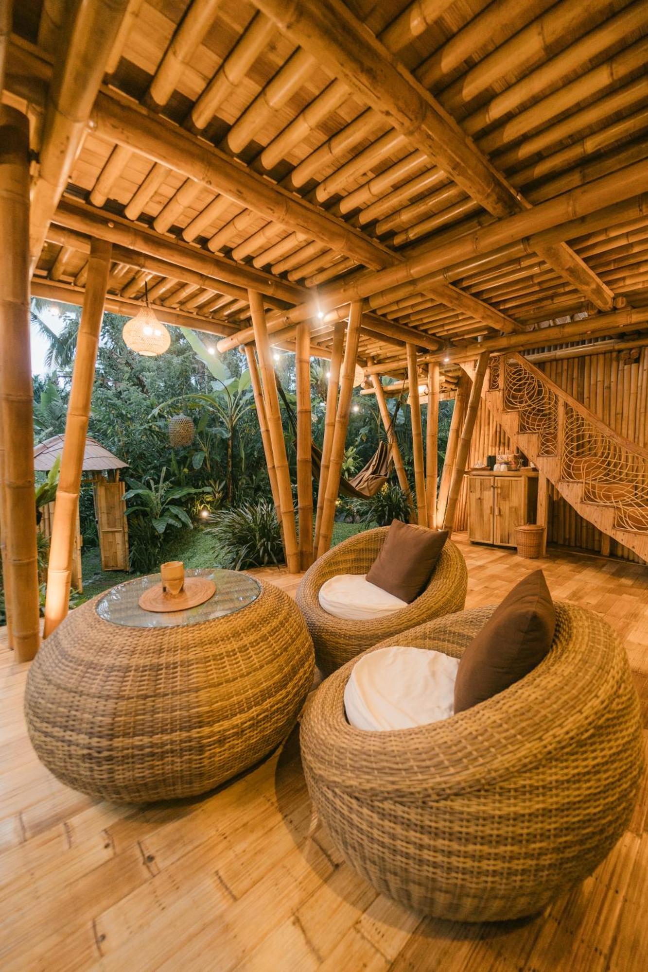 Alamvaya Bali Bamboo House Villa ซิเดอมัน ภายนอก รูปภาพ