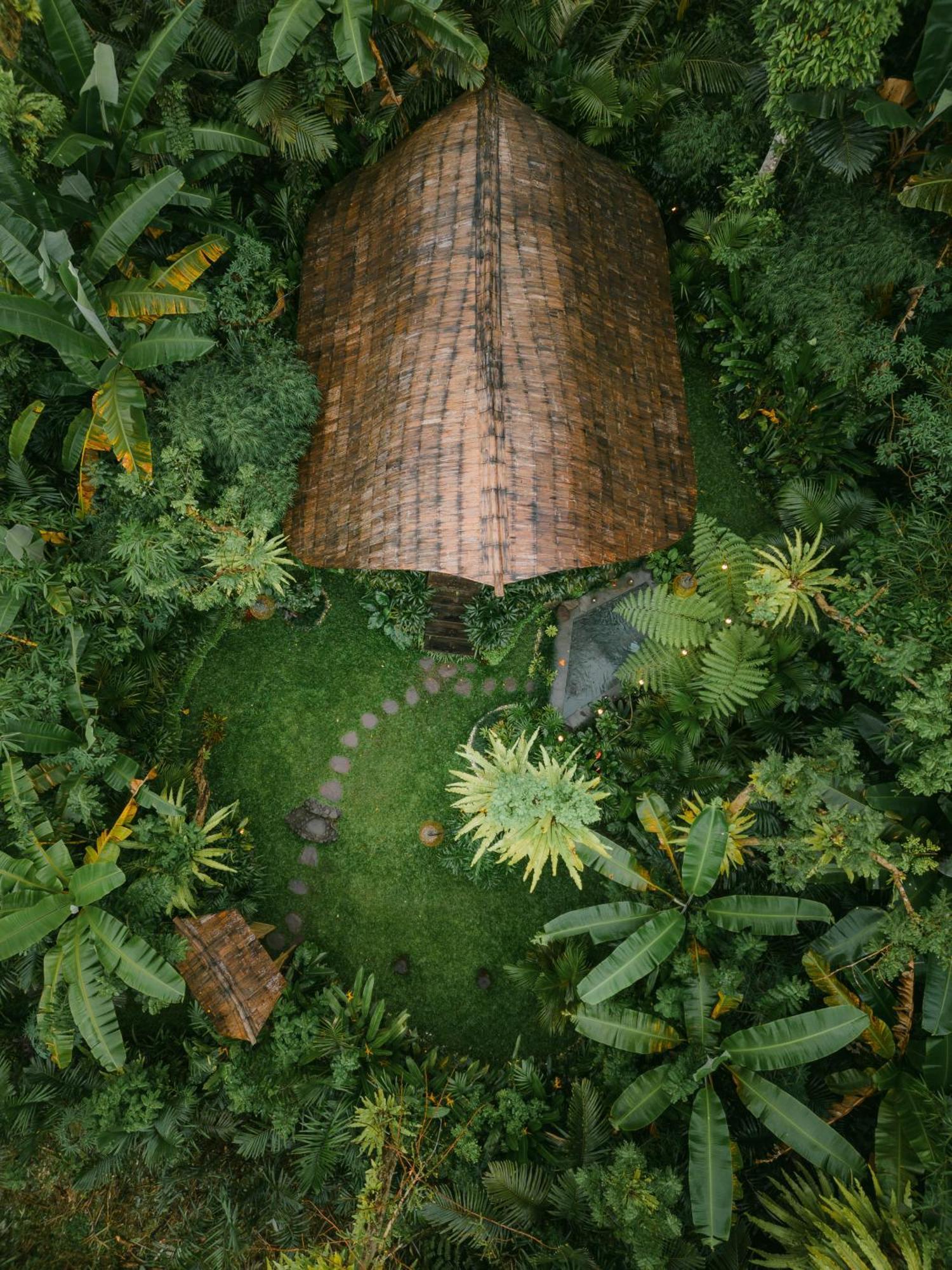 Alamvaya Bali Bamboo House Villa ซิเดอมัน ภายนอก รูปภาพ